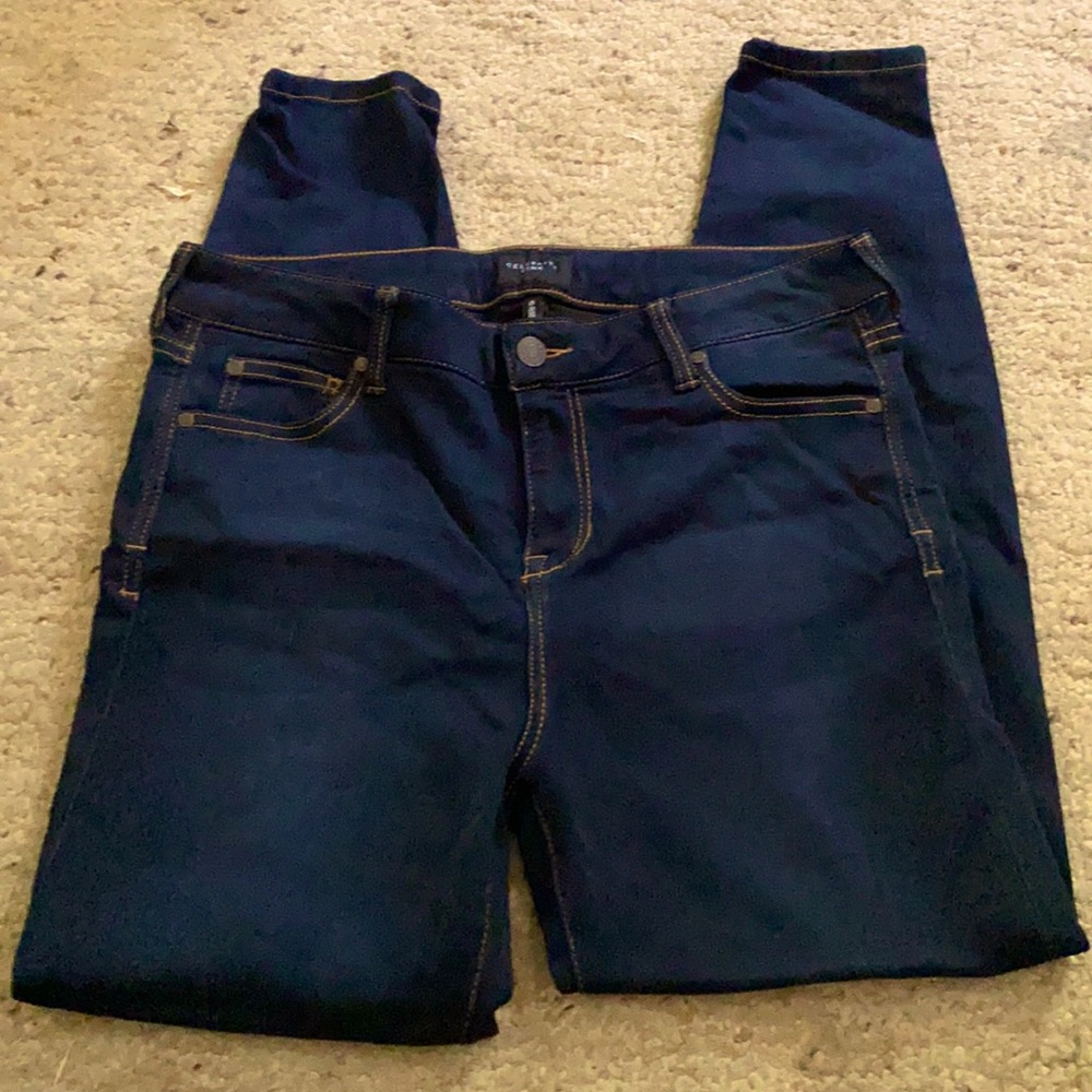 Like new Celebrity Pink jeans